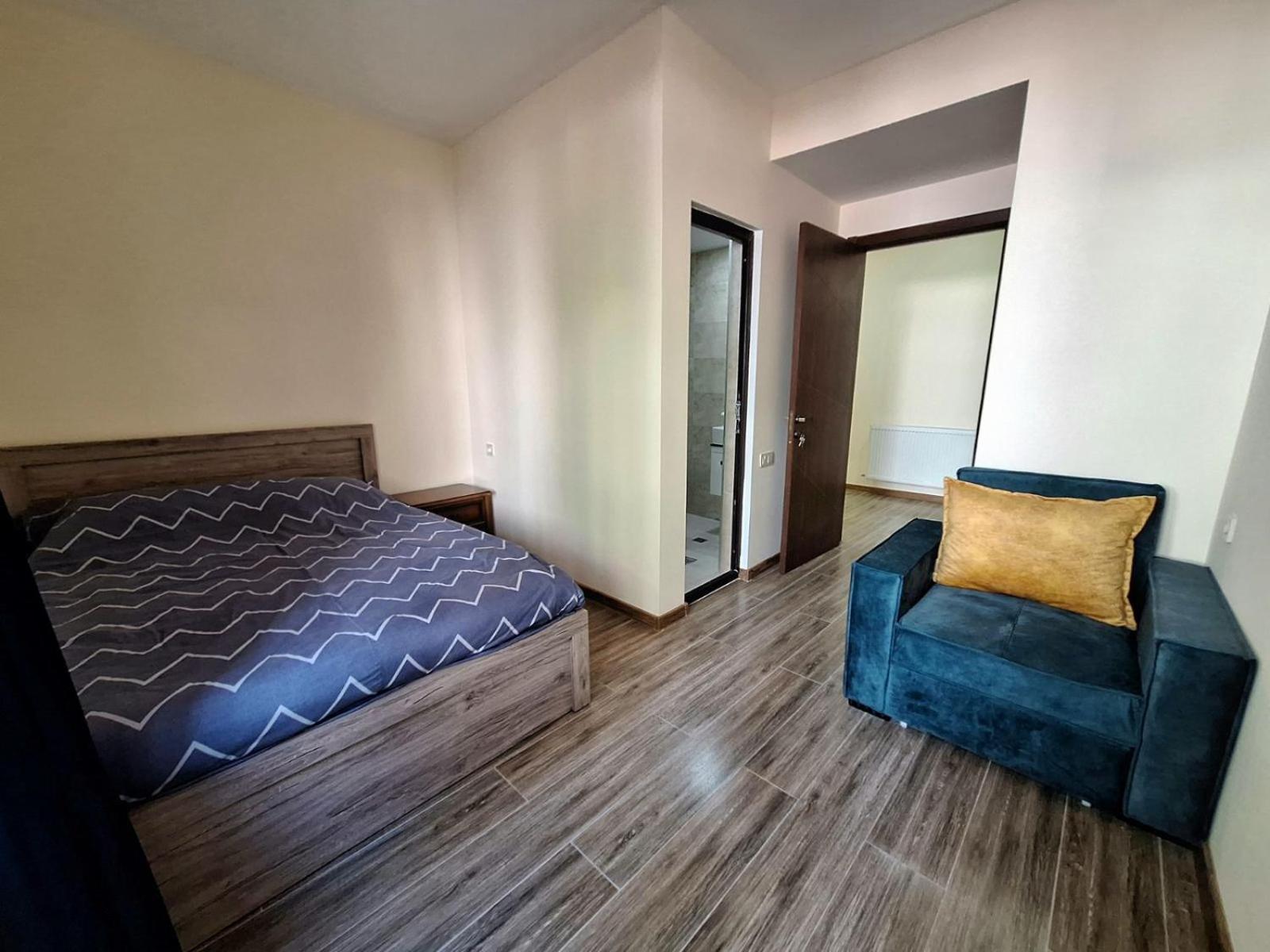 Alongside Park Borjomi Hotel ภายนอก รูปภาพ